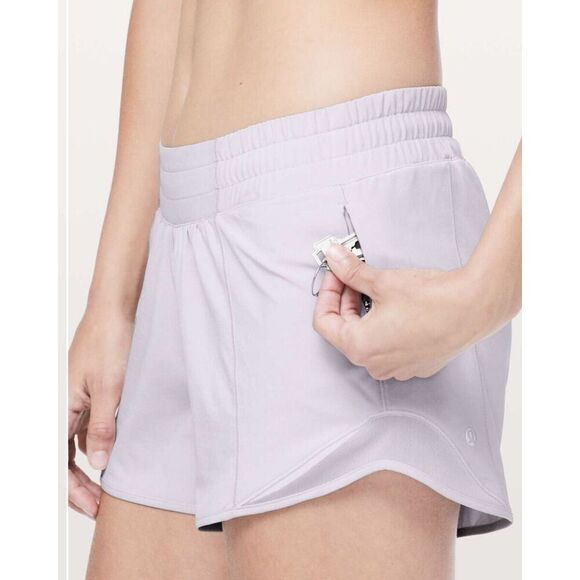 ✨Lululemon Hotty Hot Low-Rise Lined Short 4" Pastel Blue Sz 8✨ - Picture 7 of 14
